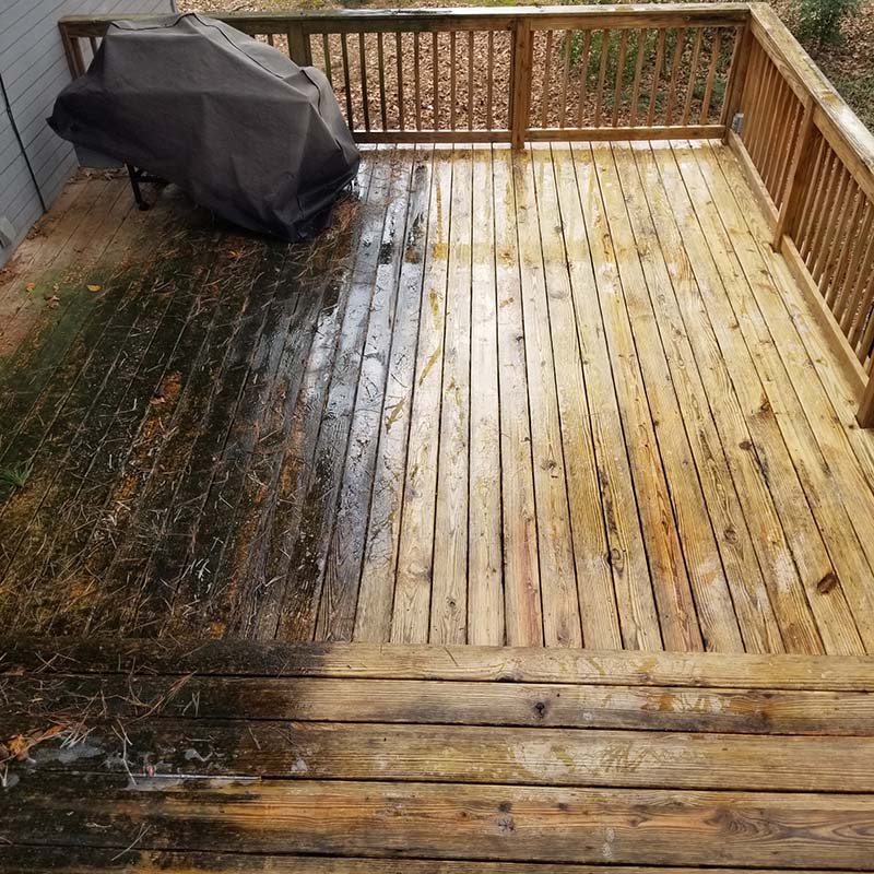 Deck Cleaning in Mount Juliet, TN: What Homeowners Need to Know