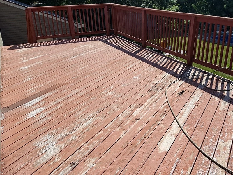 Deck Cleaning vs. Deck Staining: What to Do First